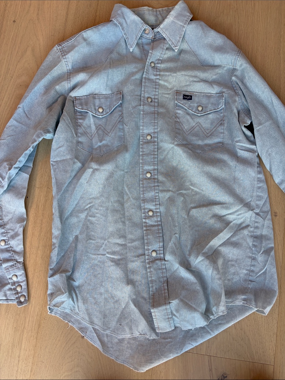 Vintage Wrangler Light Blue Denim Western Button-Down Shirt - Men's